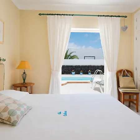 Pippa Villa Puerto del Carmen (Lanzarote)